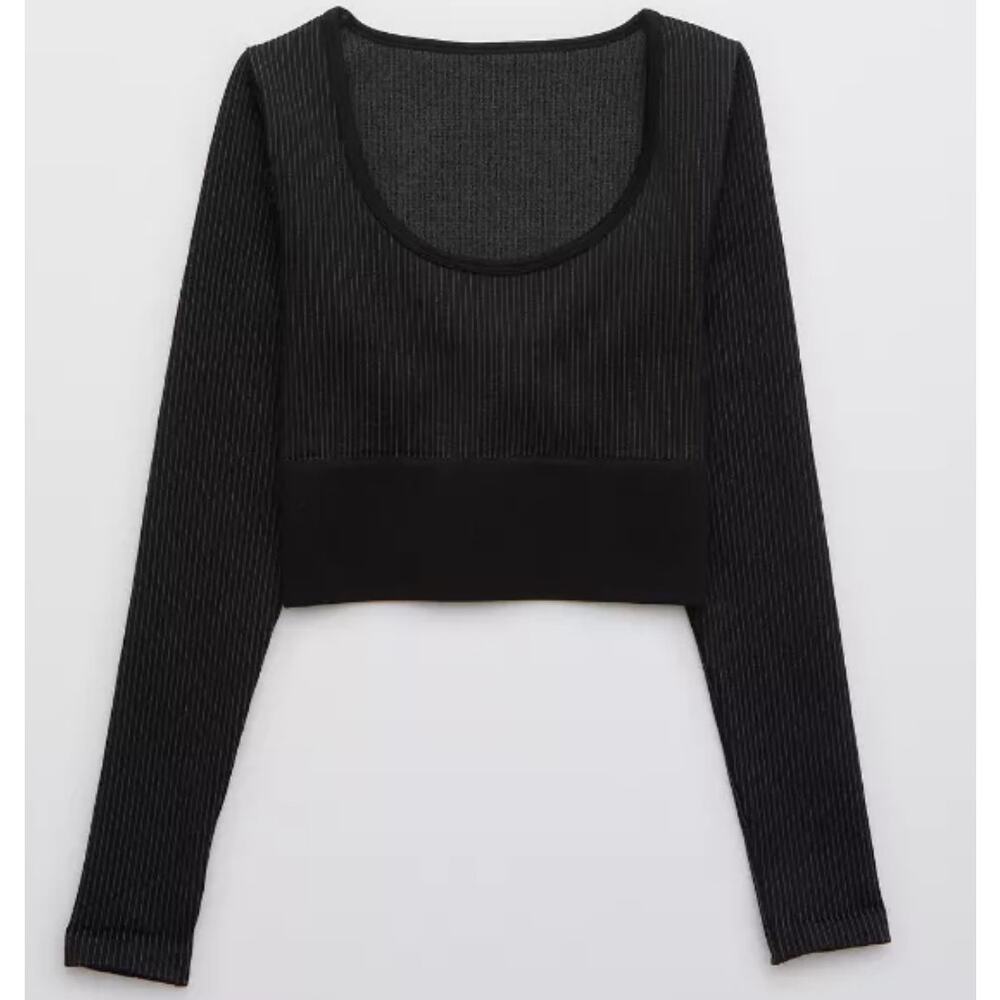 NWT AERIE OFFLINE Sz M Sidewalk Seamless Ribbed Long Sleeve Crop Top in Black